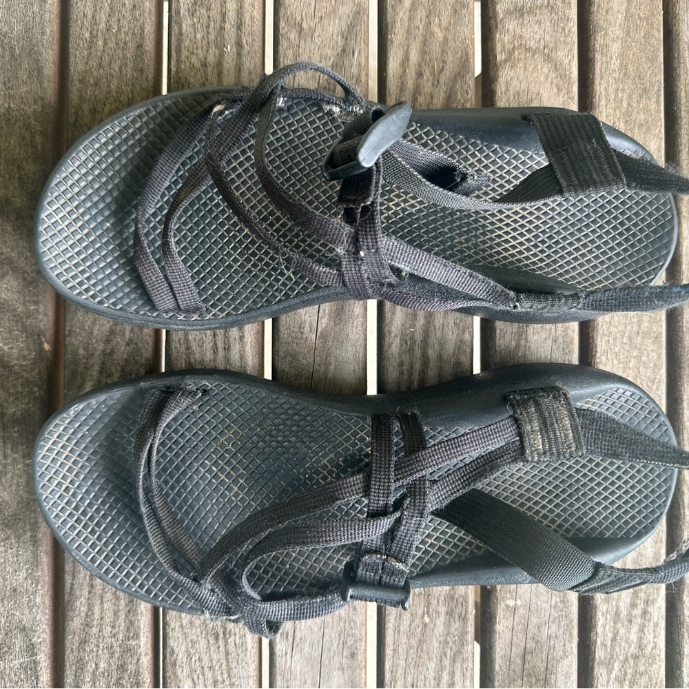 Black Chacos zx1